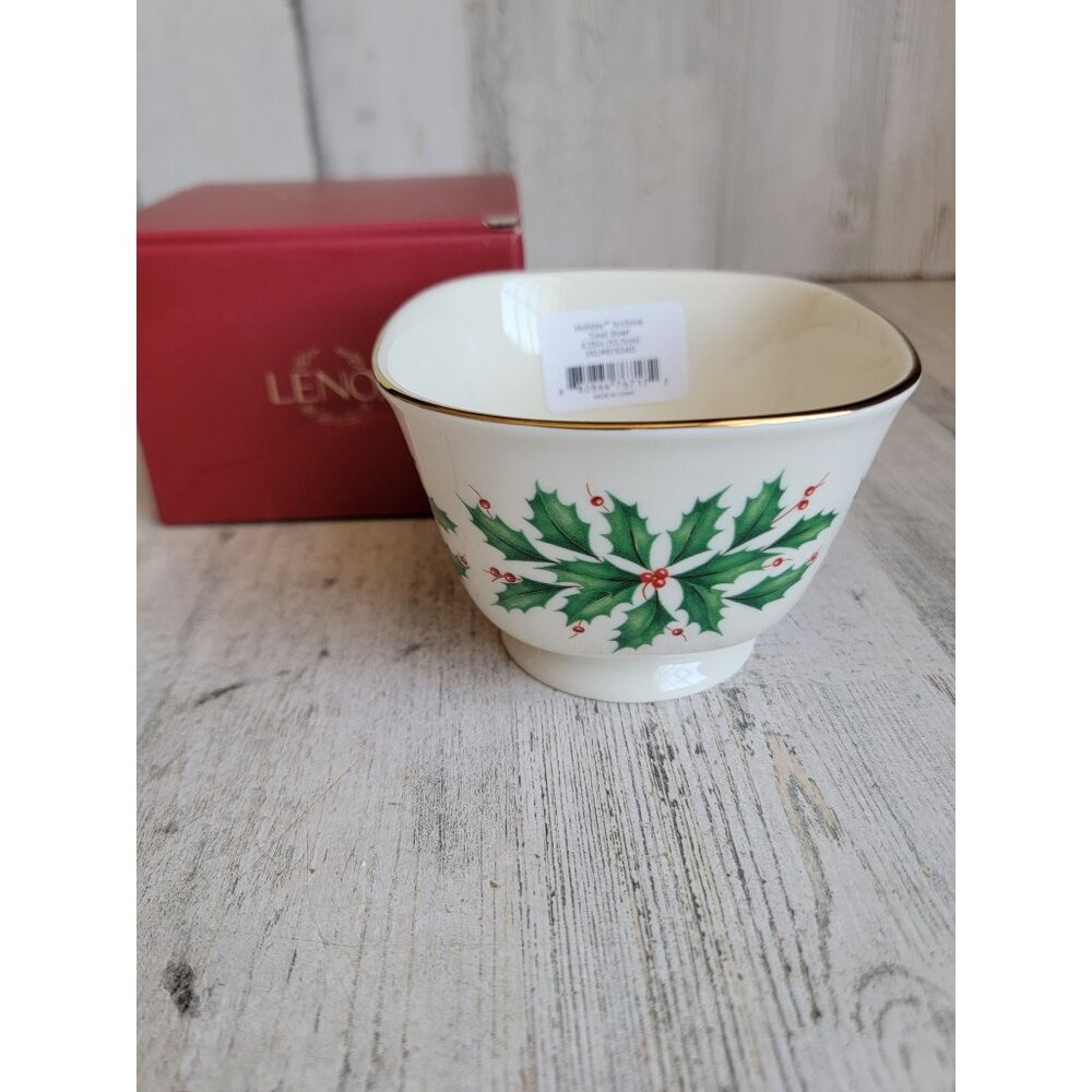 Lenox holiday archive treat bowl Mistletoe Xmas home decor kitchen‎